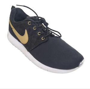 Nike Kid's Roshe One Print GS Black/Metallic Gold Black DEEP Pewter